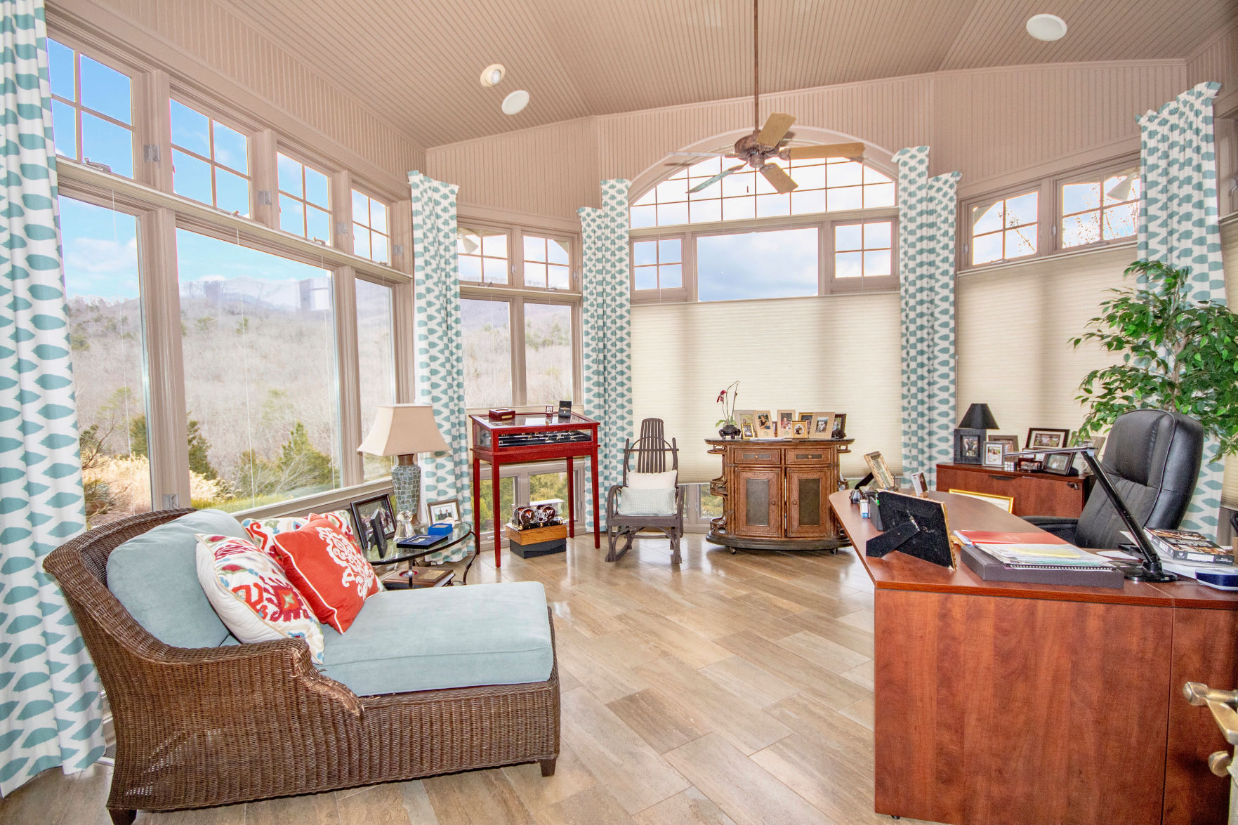 Inside Frank Beamer's $2.2M house, now on the market.